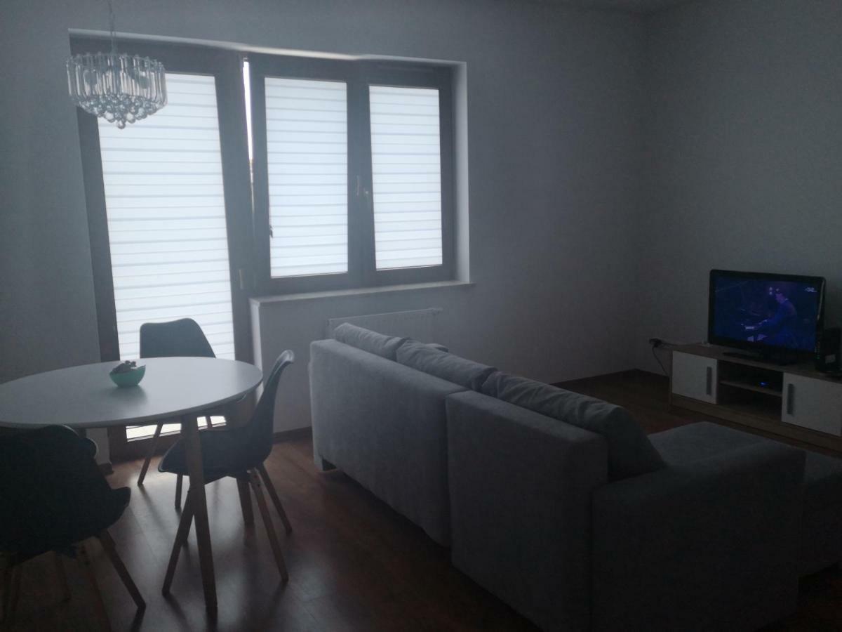 Apartament Przy Aquaparku Apartment Radom Exterior photo